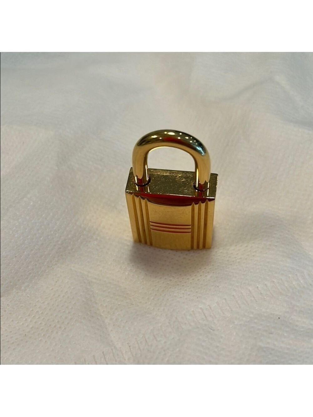 Hermes Gold Cadena Lock #101 - Picture 3 of 7